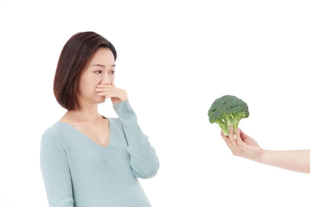 哪几类人最容易患上外阴白斑？