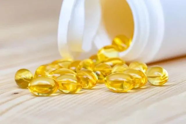 治疗外阴白斑能用偏方吗？